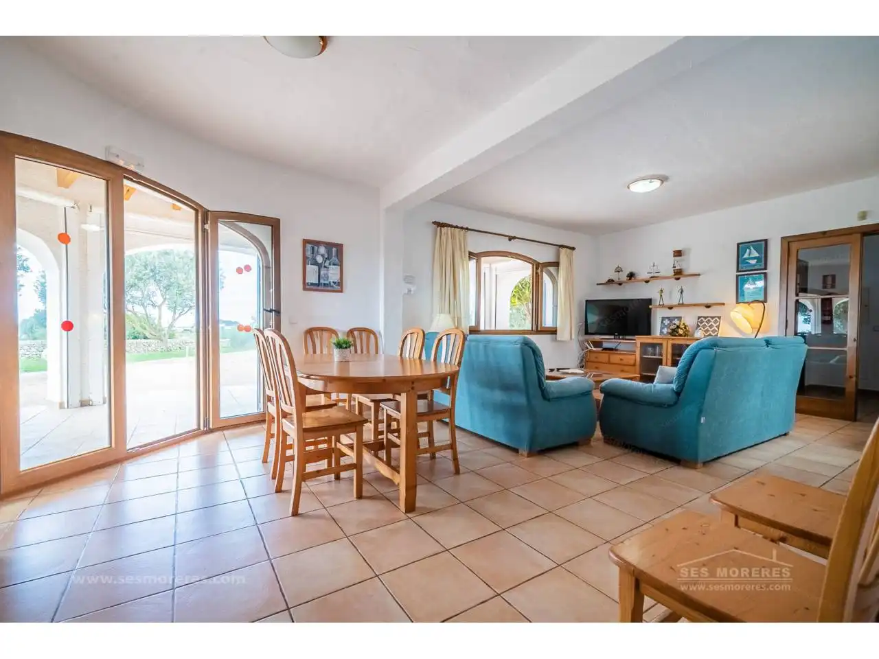 Sala de estar de Finca rústica en venta en Ferreries con Aire acondicionado, Jardín privado y Terraza