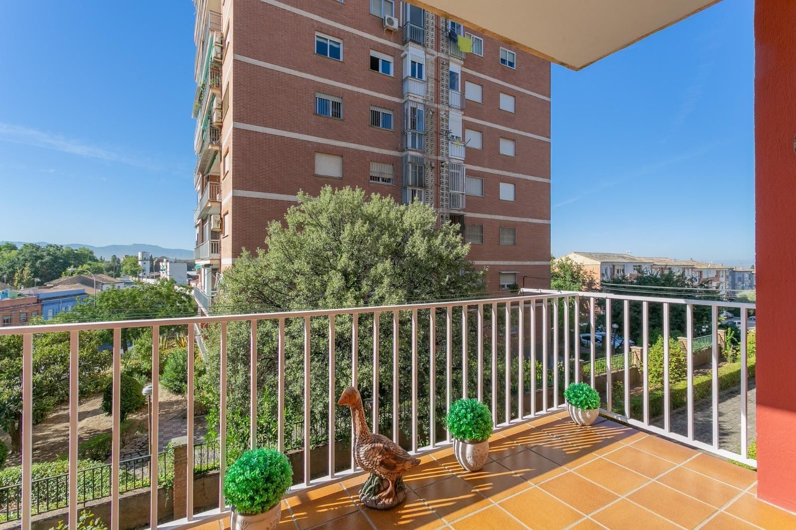 Terrassa de Pis en venda en  Granada Capital amb Calefacció, Terrassa i Balcó