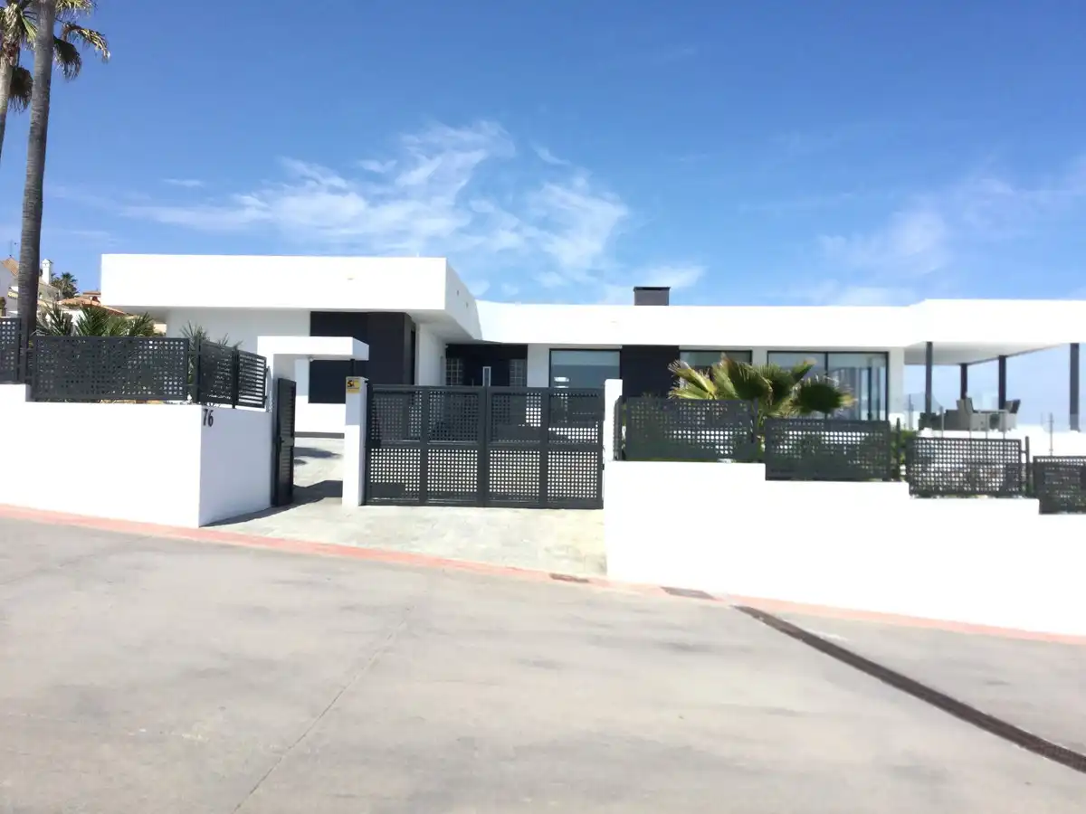 Chalet con piscina en venta en Urbanización Princesa Kristina, imagen 11