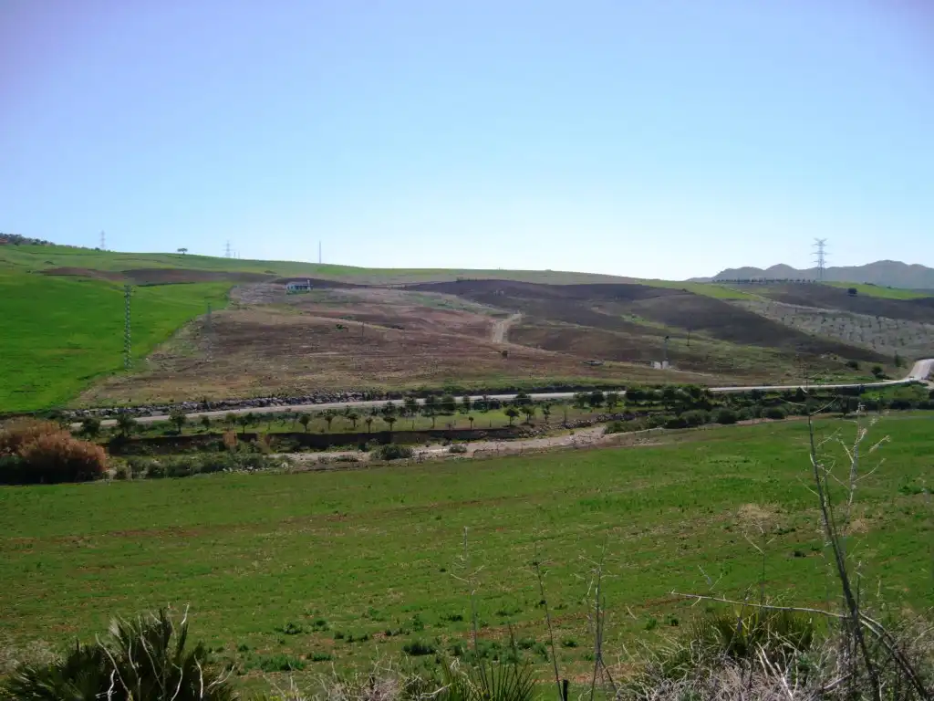 Finca rústica en venta en Antequera con Jardín privado y Amueblado