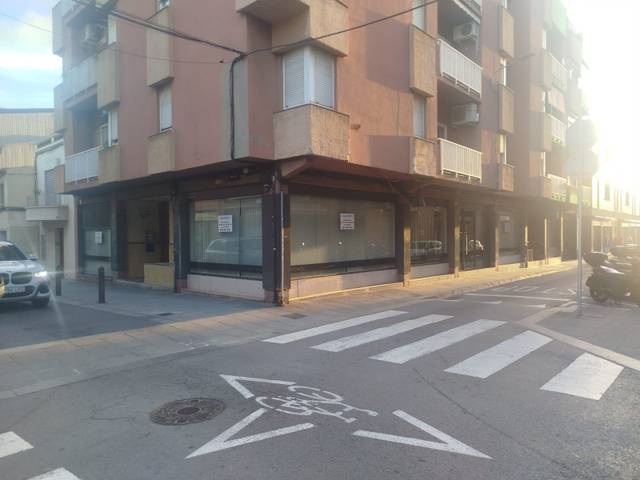 Local comercial en Alquiler en Centre - Estació