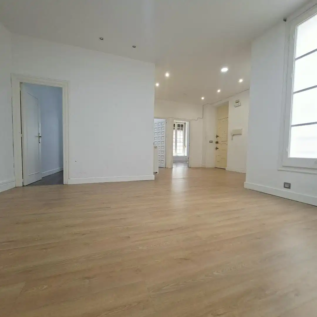 Piso en venta en Zaragoza con Terraza
