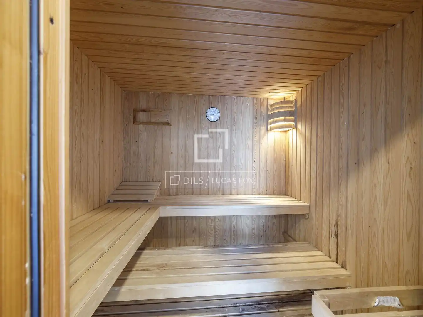 Bedroom of Houses for sale in Sagunto / Sagunt  with Air Conditioner, Parquet flooring and Swimming Pool