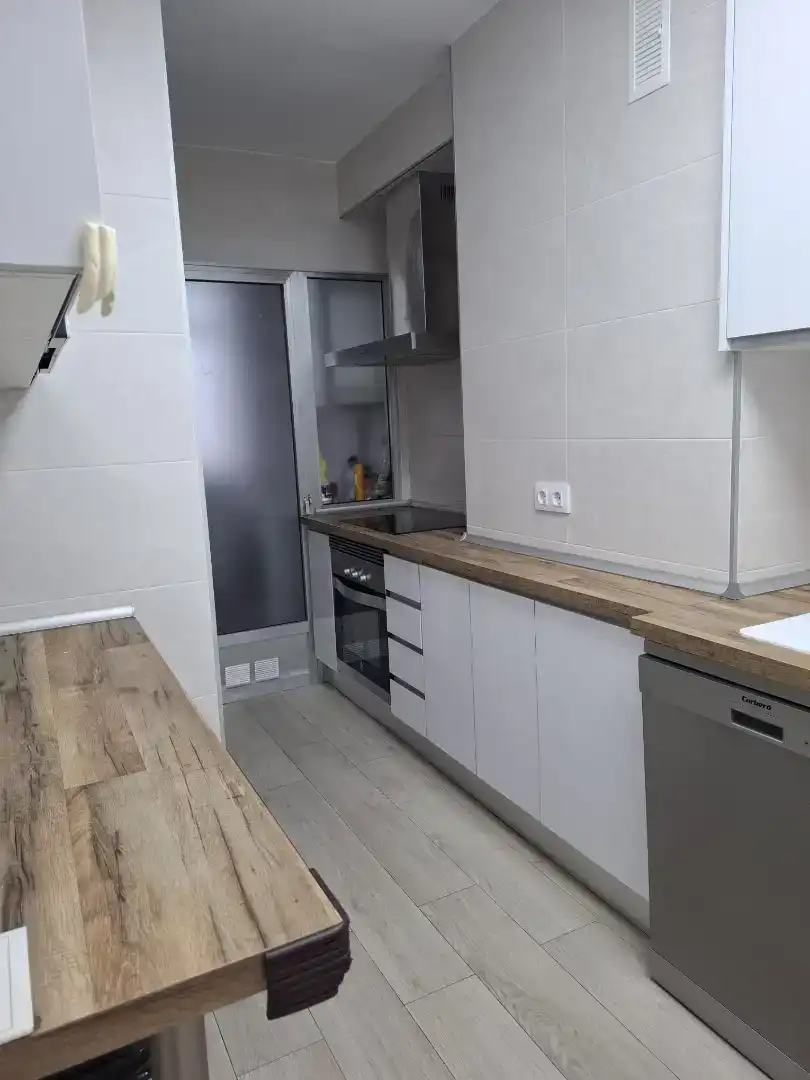 Küche von Maisonette zur Miete in Cáceres Capital mit Klimaanlage