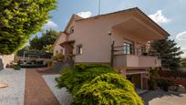 Vista exterior de Casa o xalet en venda en Bigues i Riells amb Terrassa i Balcó