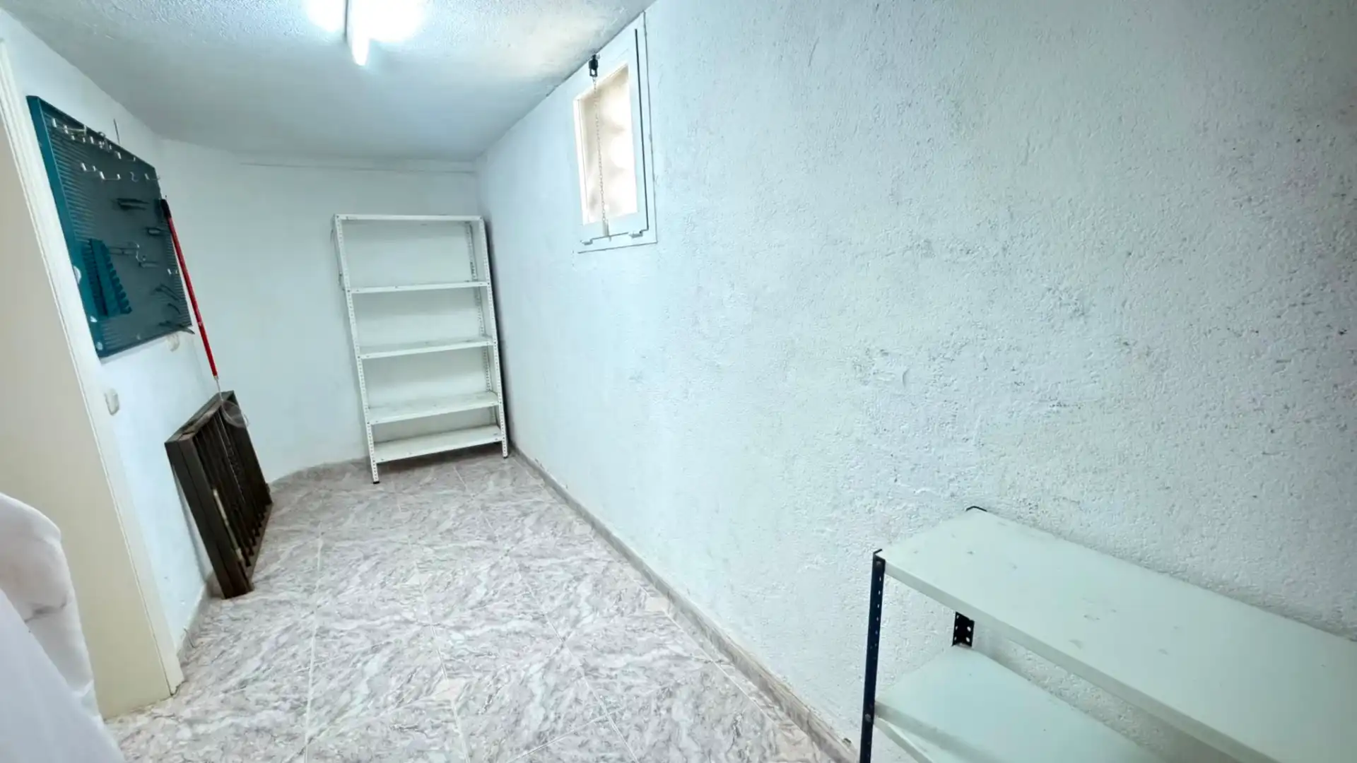 Detached homes for sale in Girona  with Air Conditioner, Heating and Private garden