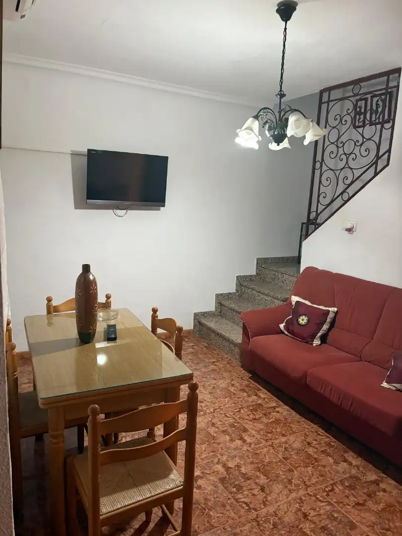 Sala de estar de Casa adosada en venta en Berja con Aire acondicionado, Terraza y Amueblado
