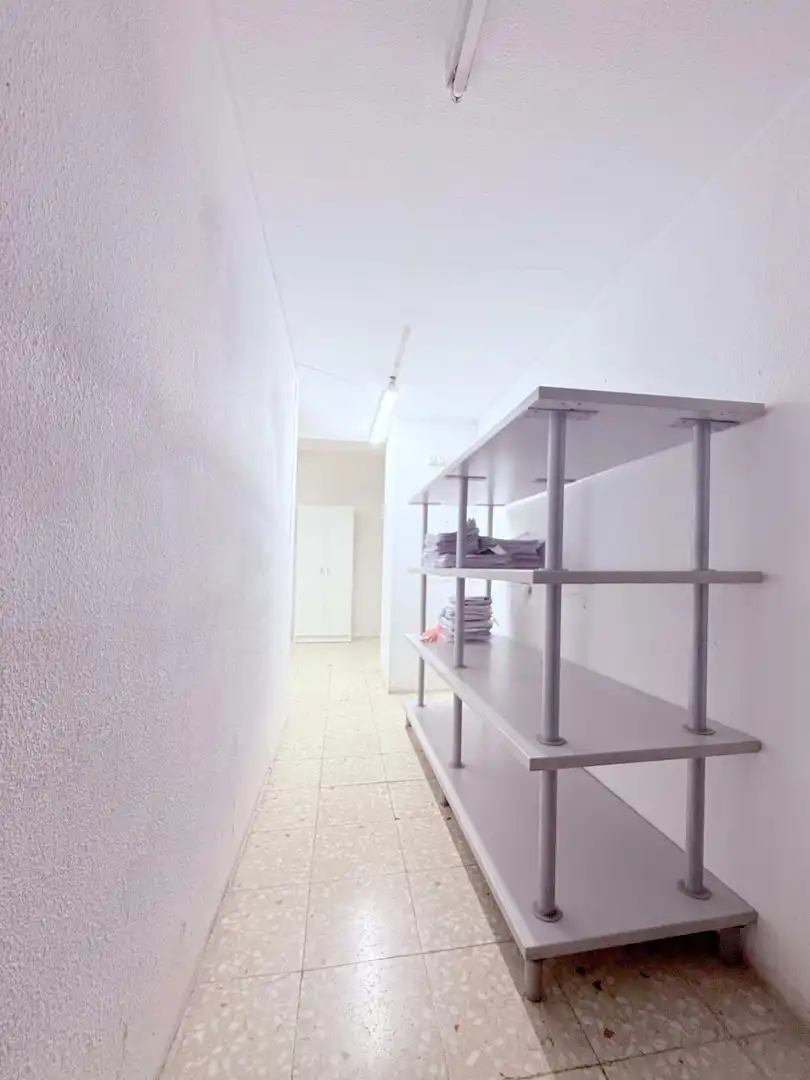 Commercial properties for rent in Suroeste - Zona Hospital