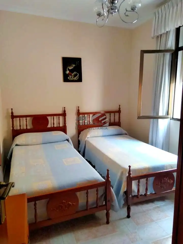 Habitación de Casa o chalet en venta en Lucena con Aire acondicionado, Terraza y Trastero