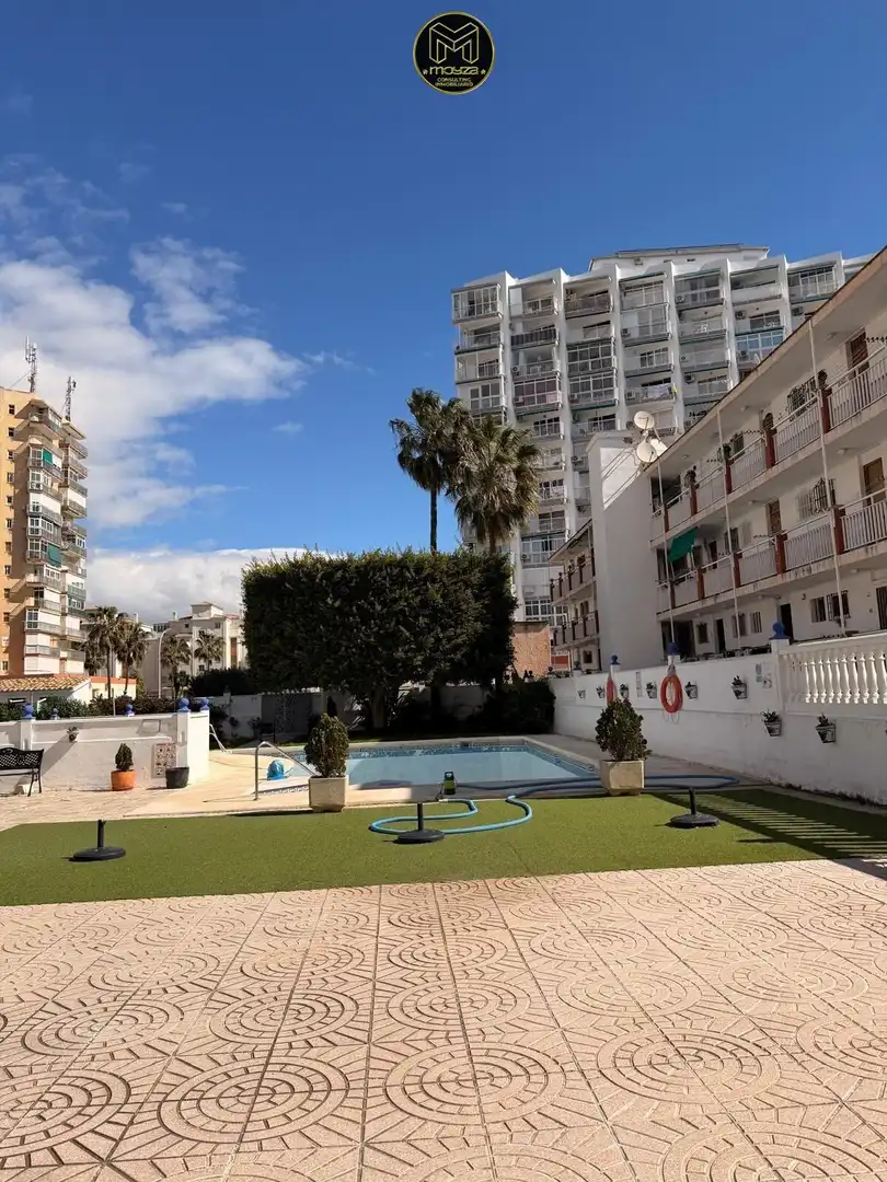 Flat with terrace for sale in Torrequebrada, imagen 10