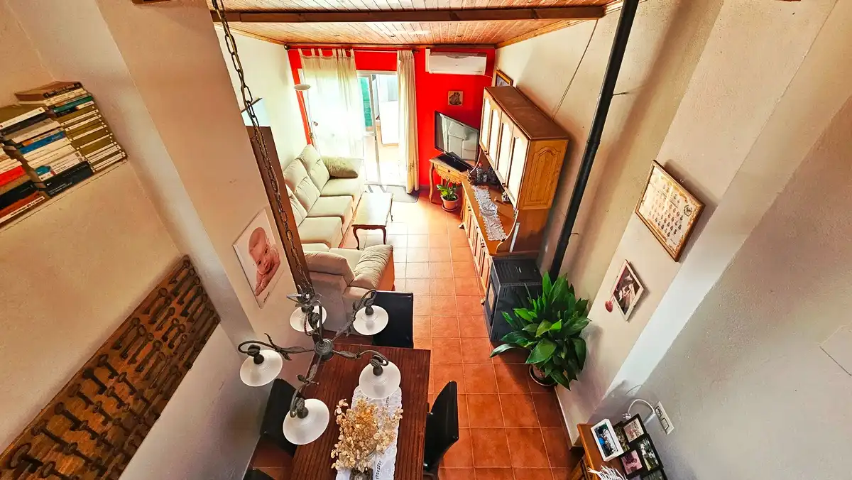 Sala de estar de Casa o chalet en venta en Santa Ana la Real con Aire acondicionado, Calefacción y Jardín privado