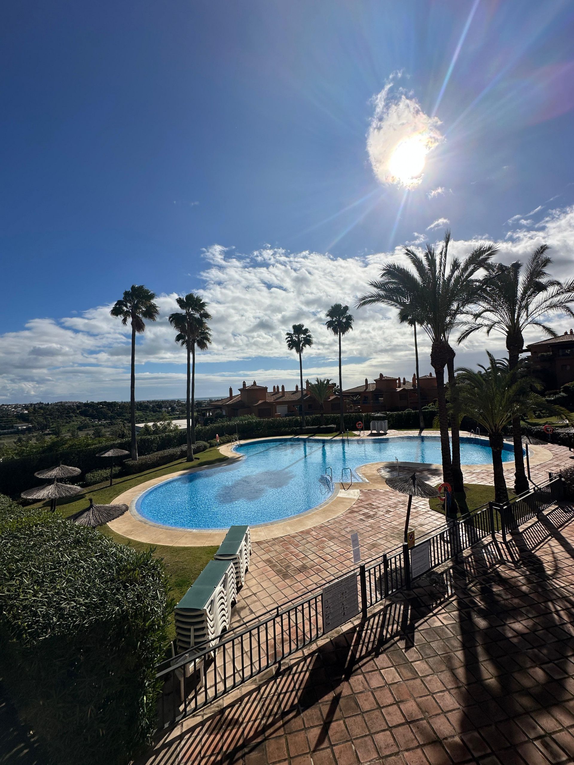 Swimming pool of Planta baja for sale in Benahavís  with Air Conditioner, Terrace and Storage room