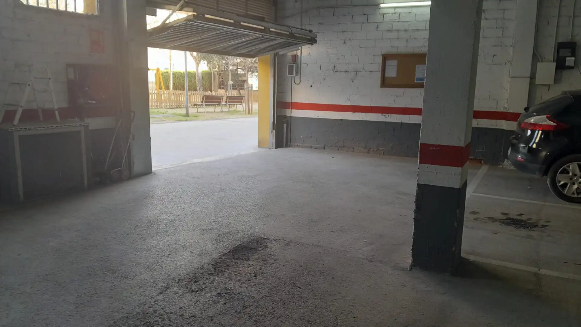 Aparcament en venda a Montcada Centre - La Ribera, imagen 3