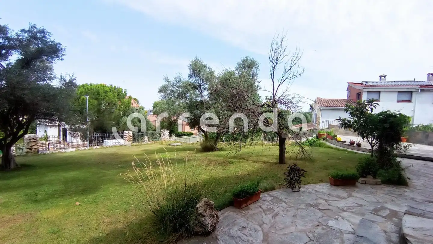 Jardín de Casa o chalet en venta en Villalbilla con Calefacción, Jardín privado y Terraza