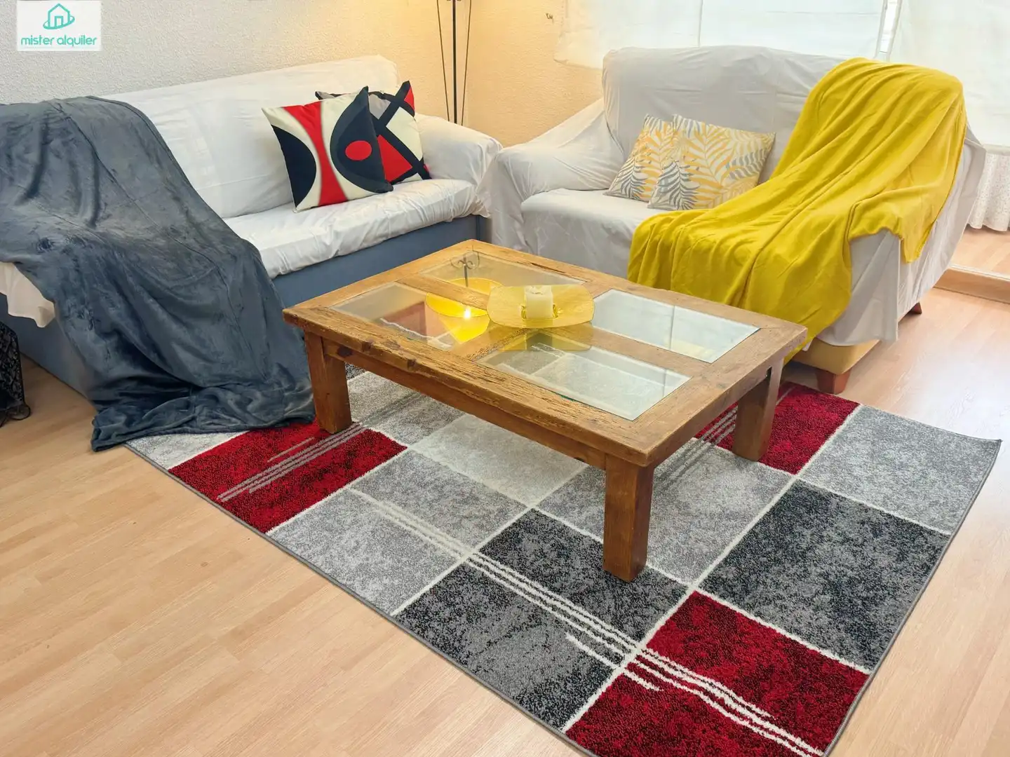 Apartament amb terrassa de lloguer a Calle Calle de Colón, 12 12