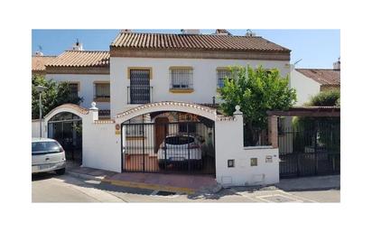 Exterior view of House or chalet for sale in Benalmádena