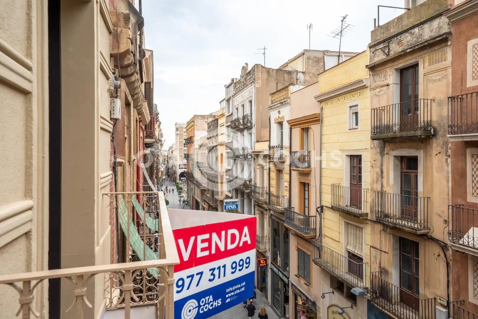 Vista exterior de Pis en venda en Reus amb Aire condicionat, Calefacció i Balcó