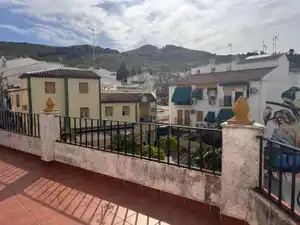 Vista exterior de Casa o xalet en venda en Doña Mencía amb Terrassa