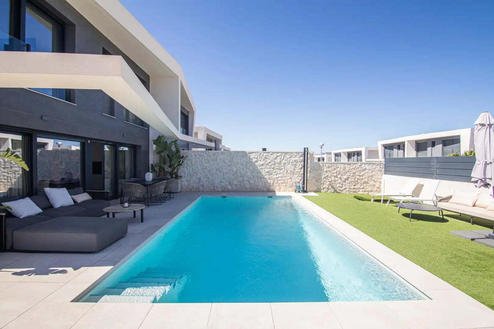 Piscina de Casa o xalet de lloguer en Santa Pola amb Aire condicionat, Calefacció i Jardí privat