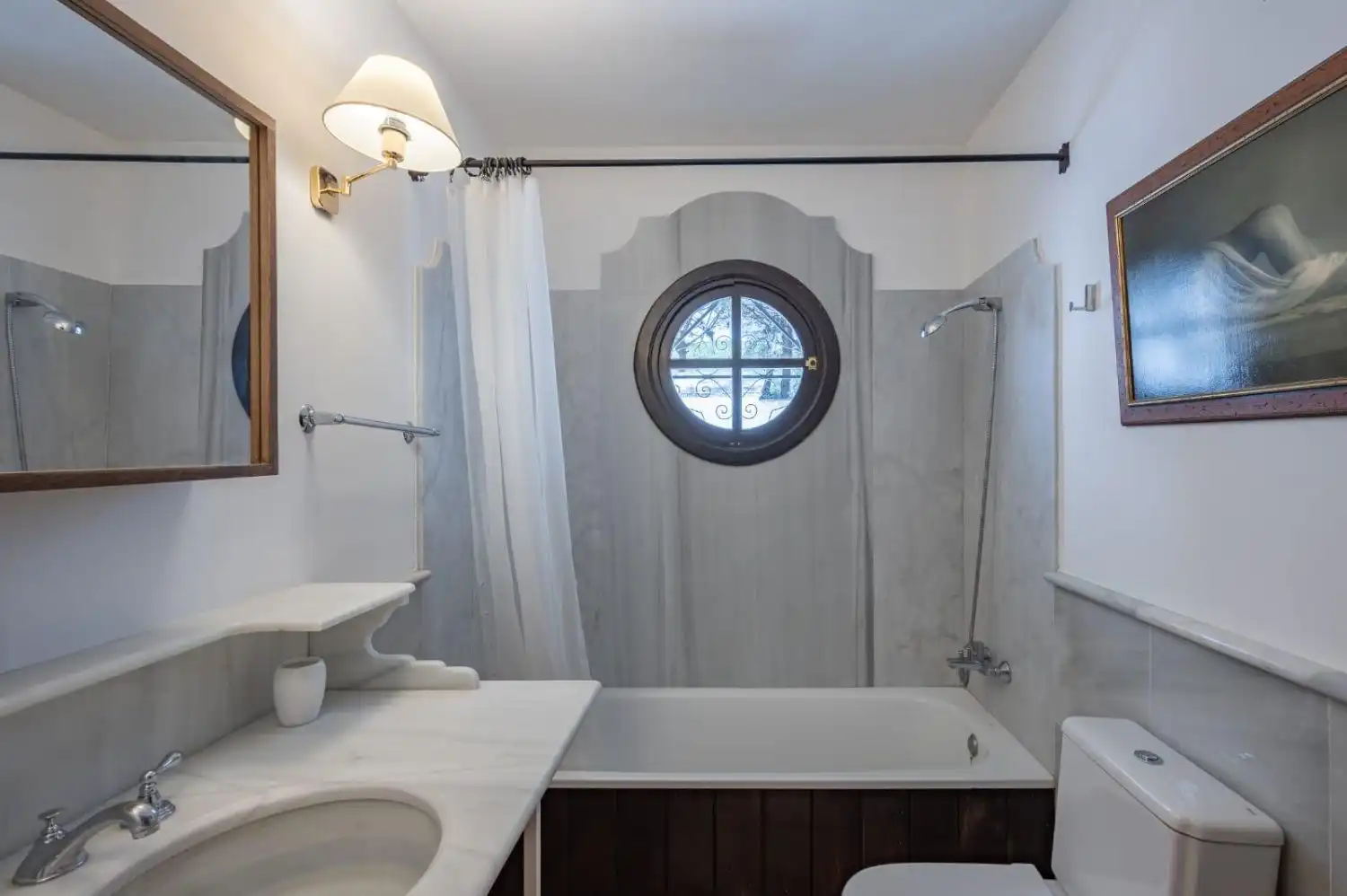 Bany de Casa o xalet de lloguer en Marbella amb Aire condicionat