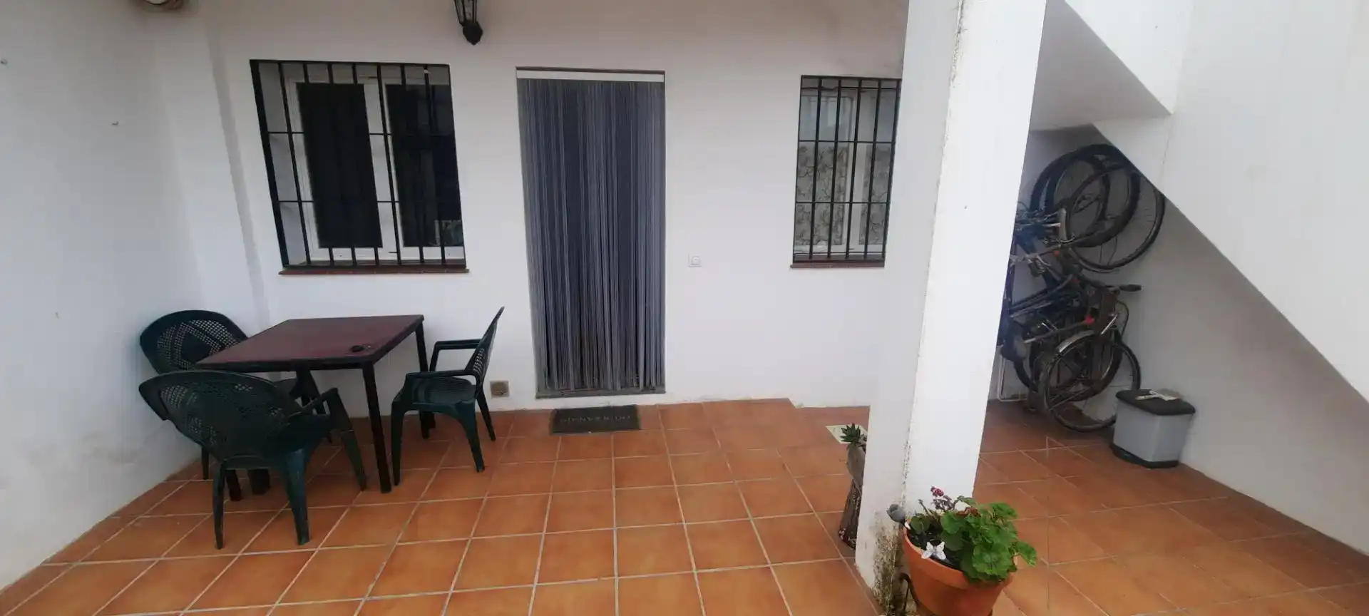 Terraza de Apartamento en venta en El Pedroso con Jardín privado, Amueblado y Lavadora
