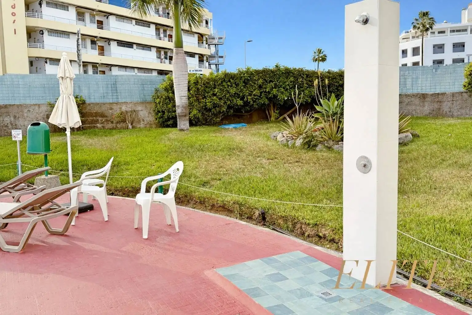 Jardí de Apartament en venda en San Bartolomé de Tirajana amb Aire condicionat, Jardí privat i Moblat