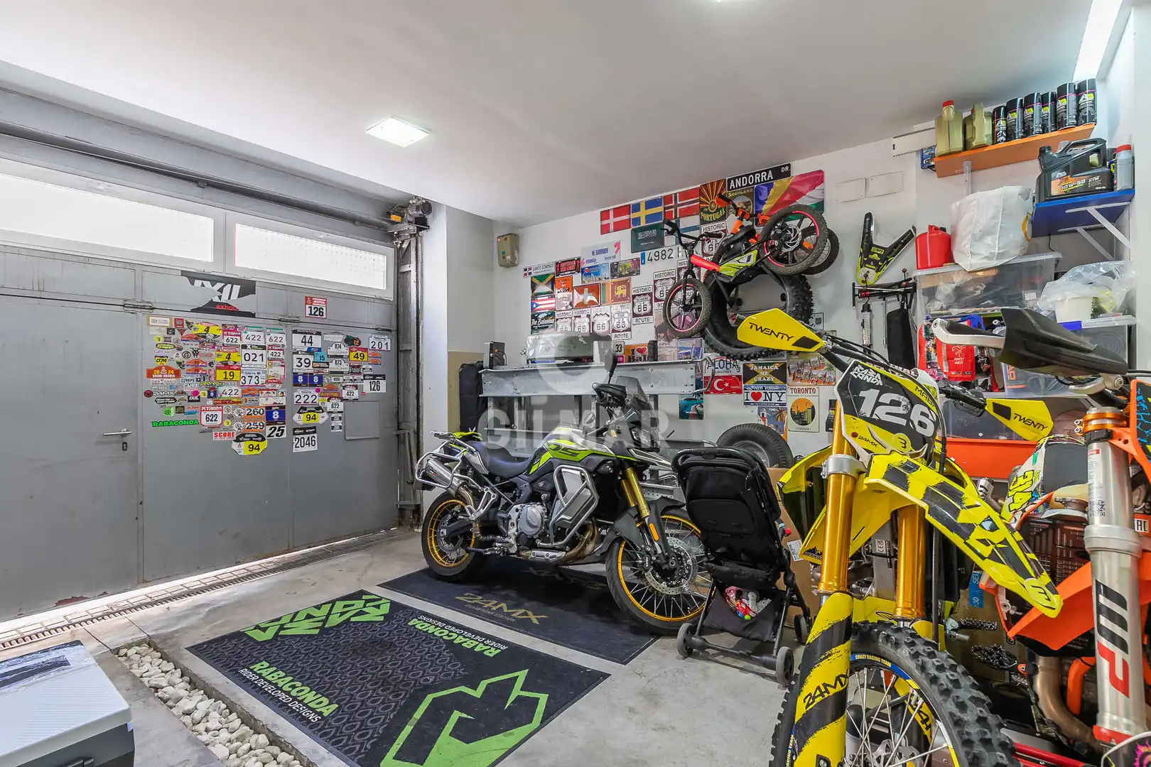 Piso en venta en Madrid con Calefacción y Balcón