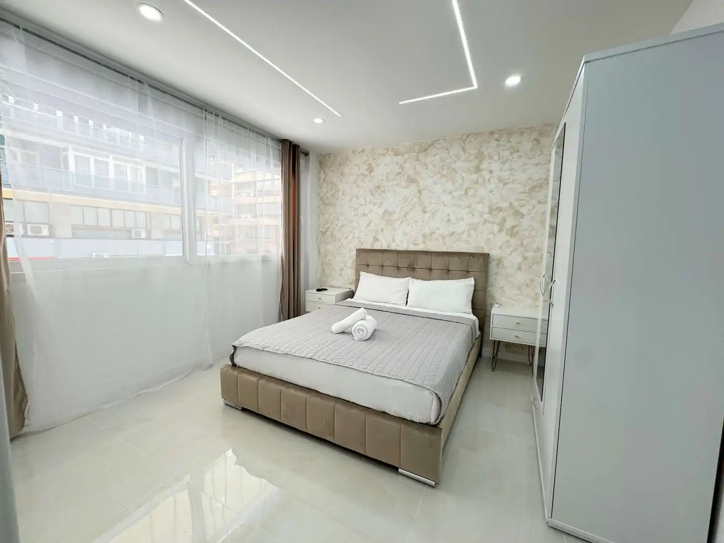 Habitación de Piso en venta en Alicante / Alacant con Jardín privado y Terraza