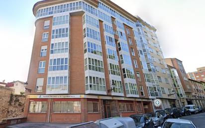 Exterior view of Flat for sale in Burgos Capital  with Heating, Parquet flooring and Terrace