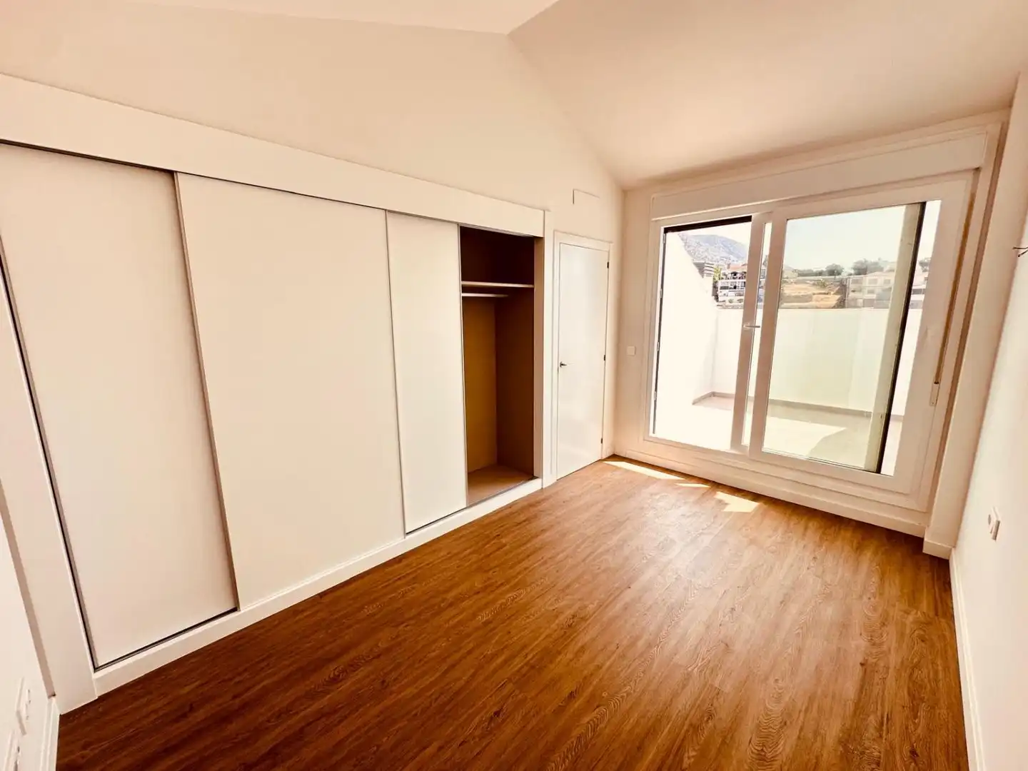 Bedroom of Attic for sale in Fuengirola  with Heating, Terrace and Storage room