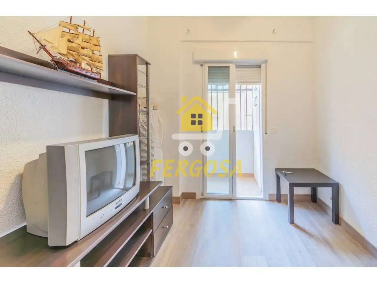Sala d'estar de Pis en venda en Fuensalida amb Aire condicionat, Calefacció i Terrassa