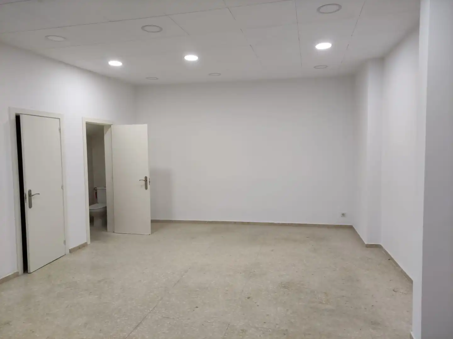 Gewerbefläche zur Miete in Centre, imagen 2