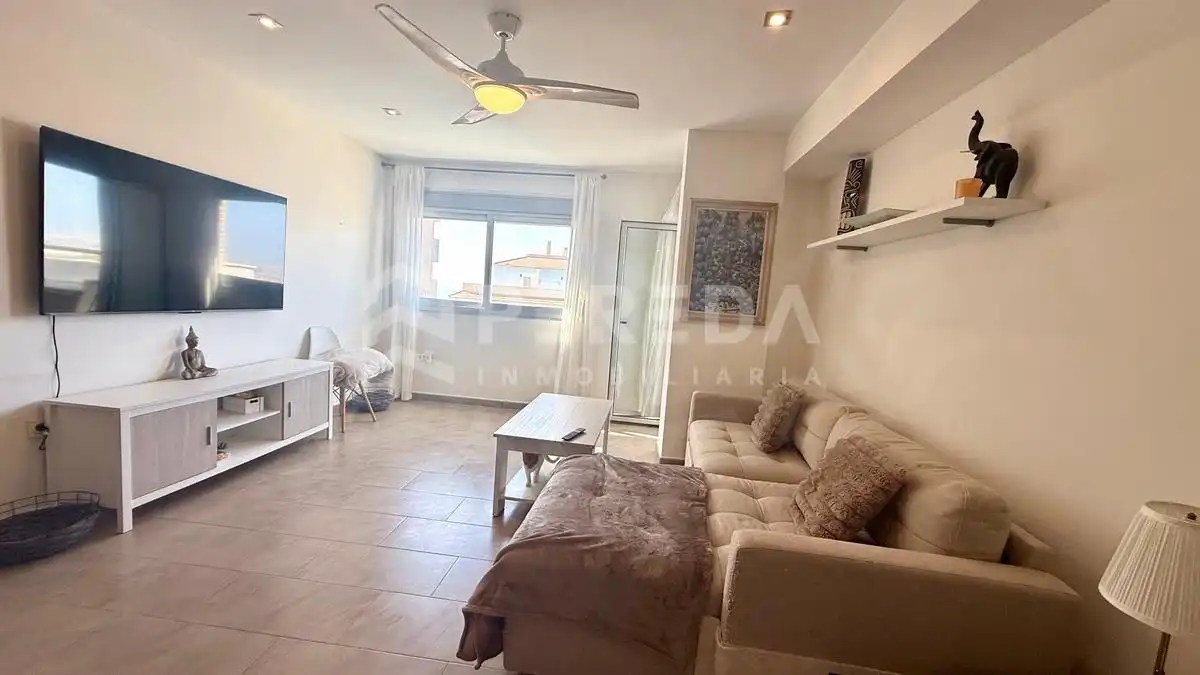 Living room of Flat for sale in Roquetas de Mar  with Private garden, Terrace and Community pool