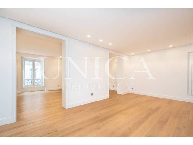 Piso en Venta en Hermosilla en Recoletos