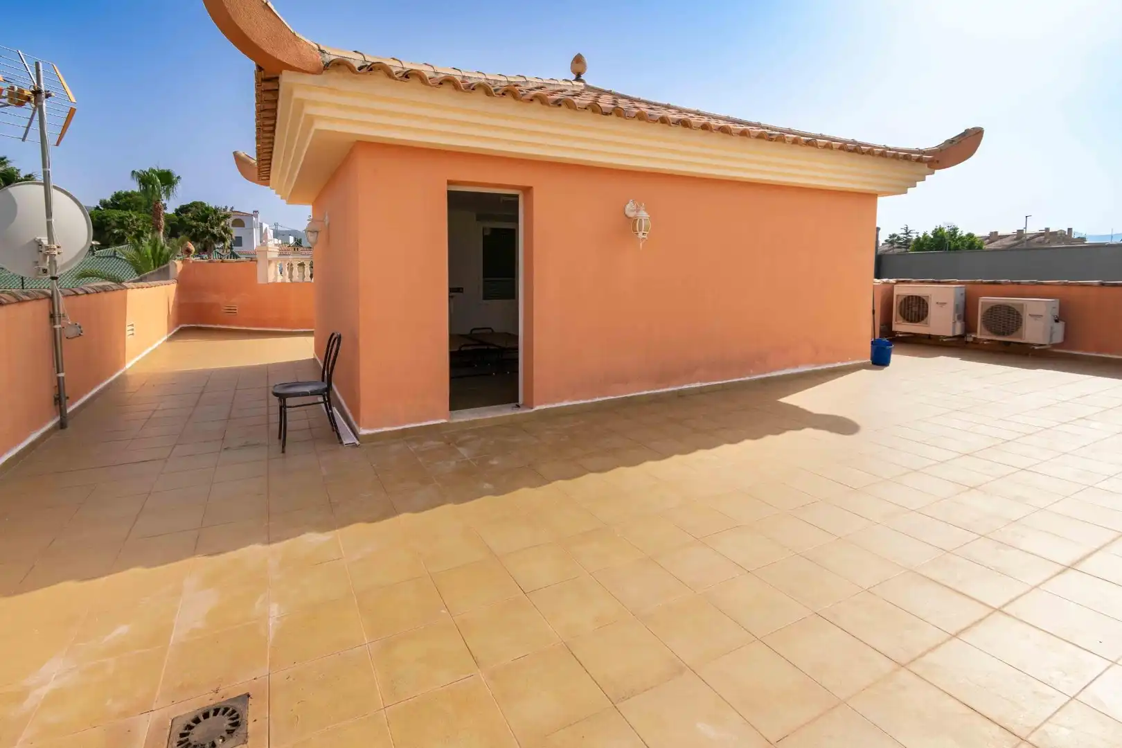Terrassa de Casa o xalet en venda en L'Alfàs del Pi amb Terrassa, Piscina i Moblat