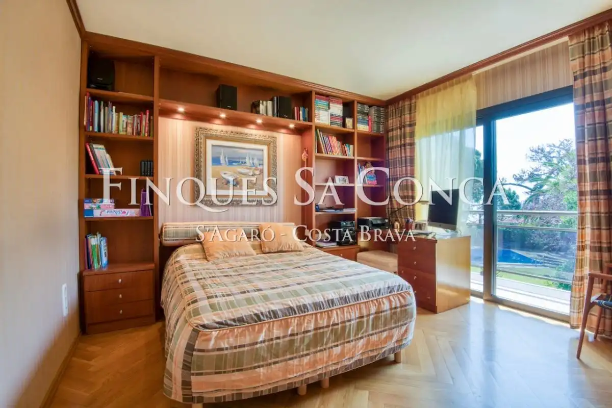 Habitación de Casa o chalet en venta en Castell d'Aro, Platja d'Aro i s'Agaró con Aire acondicionado, Calefacción y Piscina