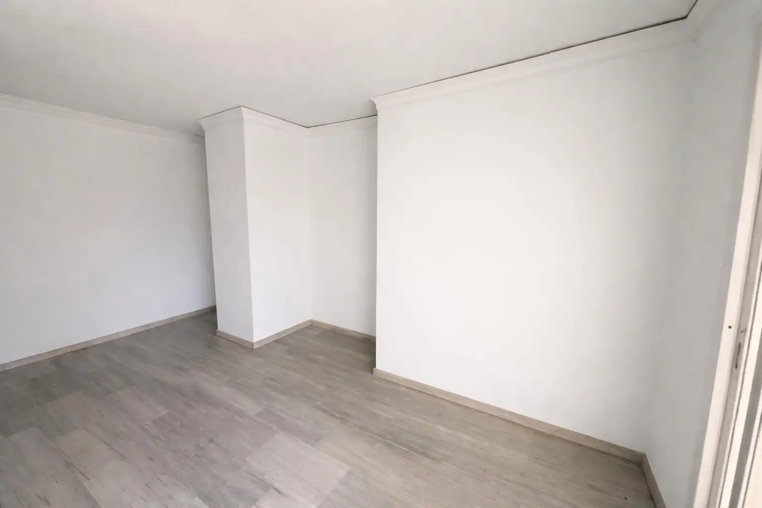 Flat for sale in Marbella  with Community pool