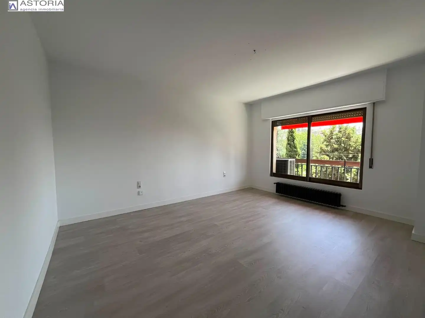 Wohnzimmer von Wohnung zur Miete in Granada mit Heizung und Terrasse