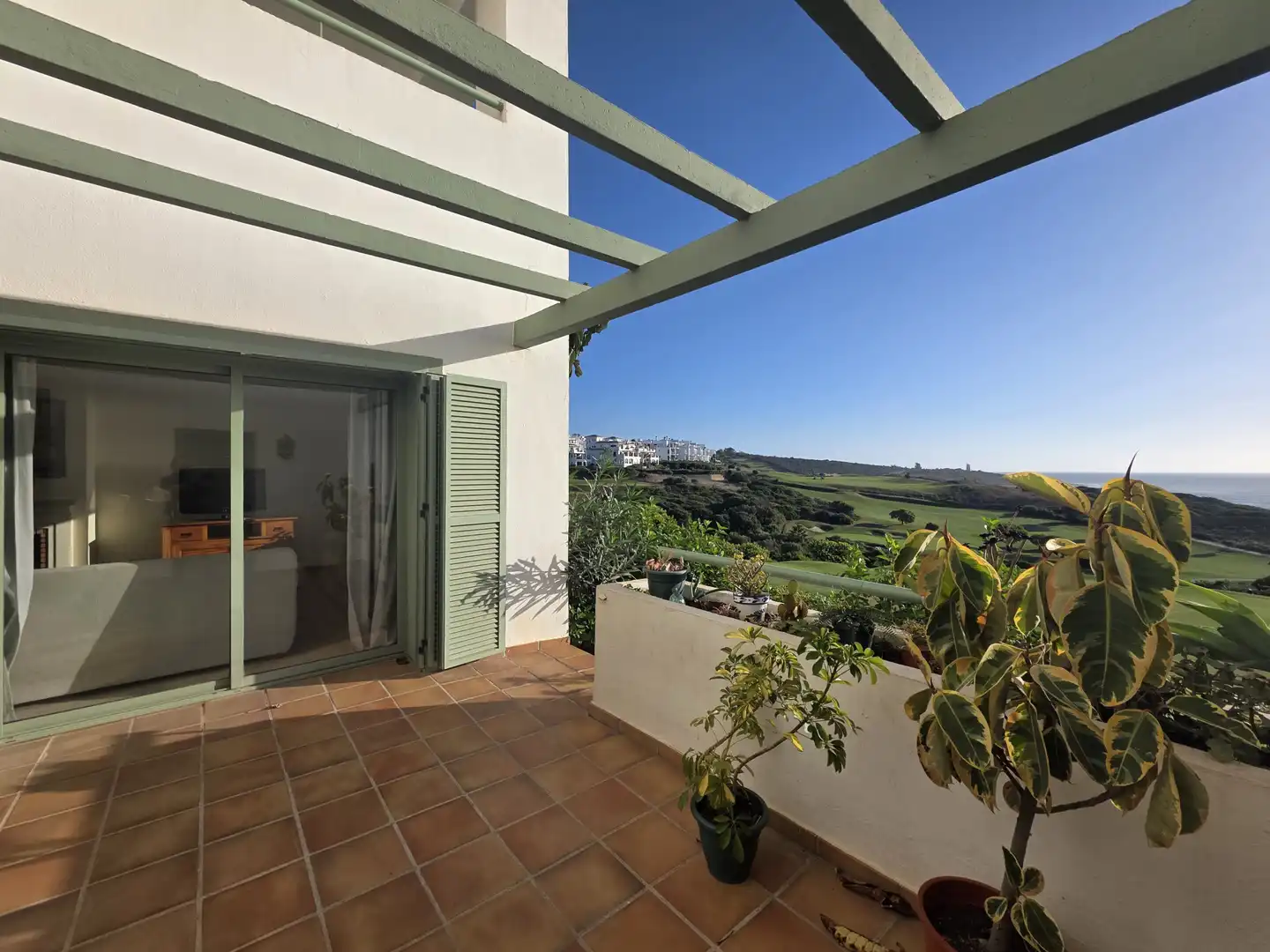 Jardín de Planta baja en venta en La Alcaidesa con Aire acondicionado, Calefacción y Terraza