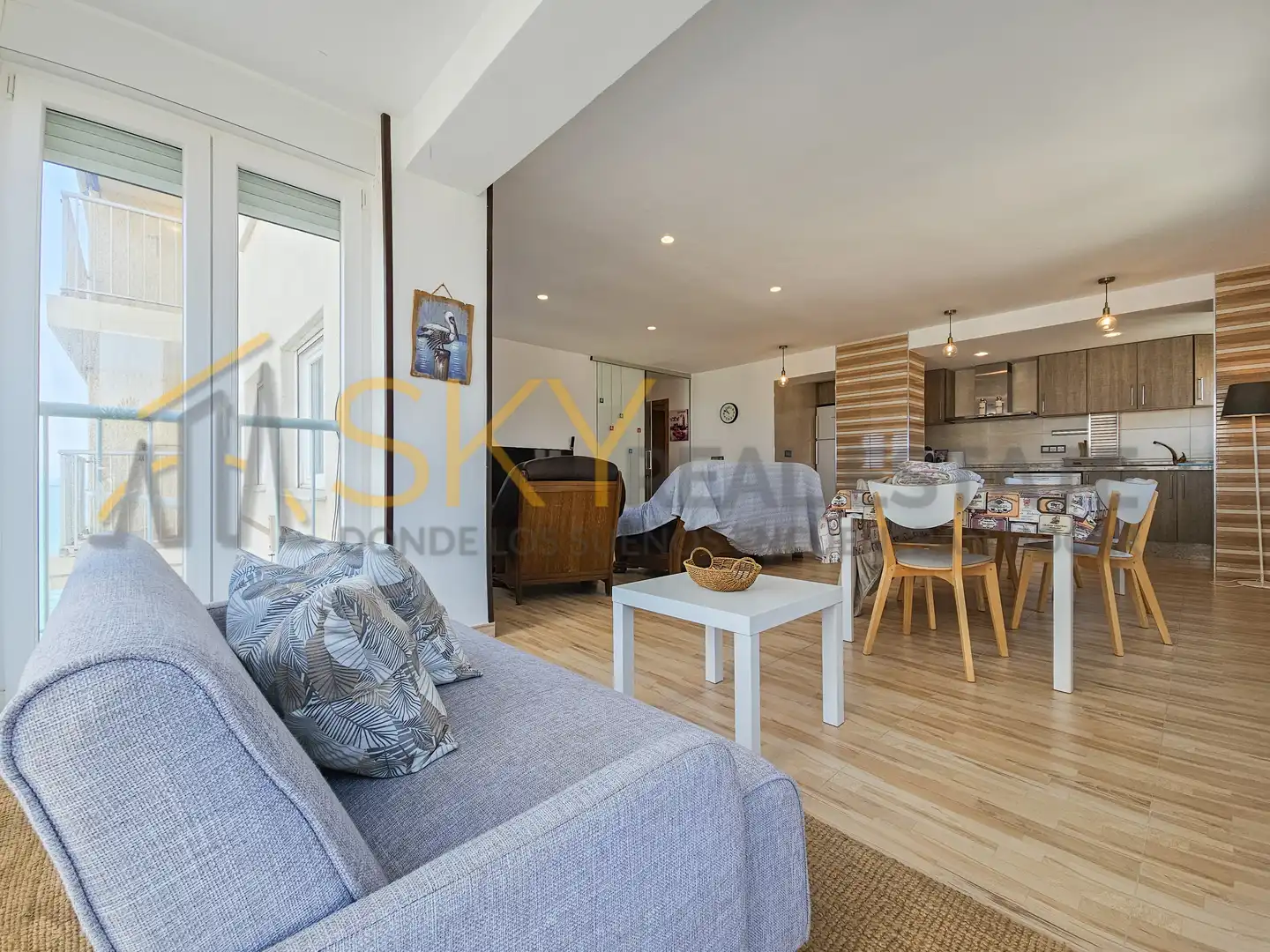 Living room of Flat for sale in Cullera  with Heating, Furnished and Community pool