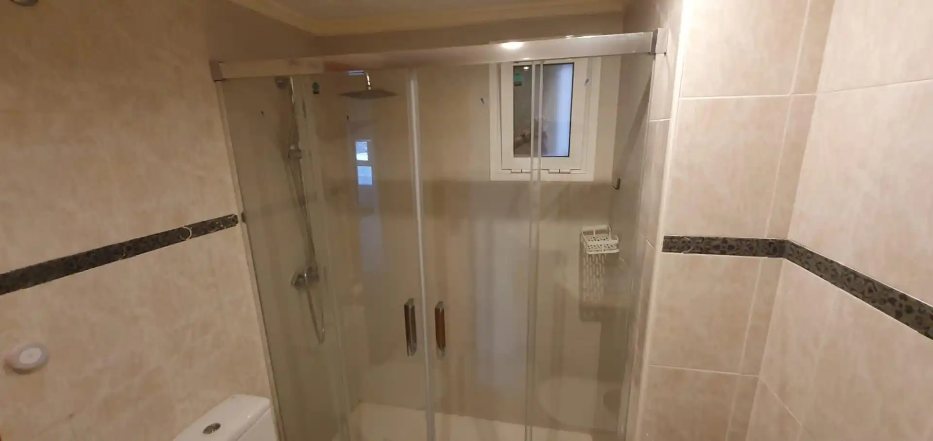 Baño de Piso de alquiler en Sagunto / Sagunt con Aire acondicionado, Calefacción y Amueblado