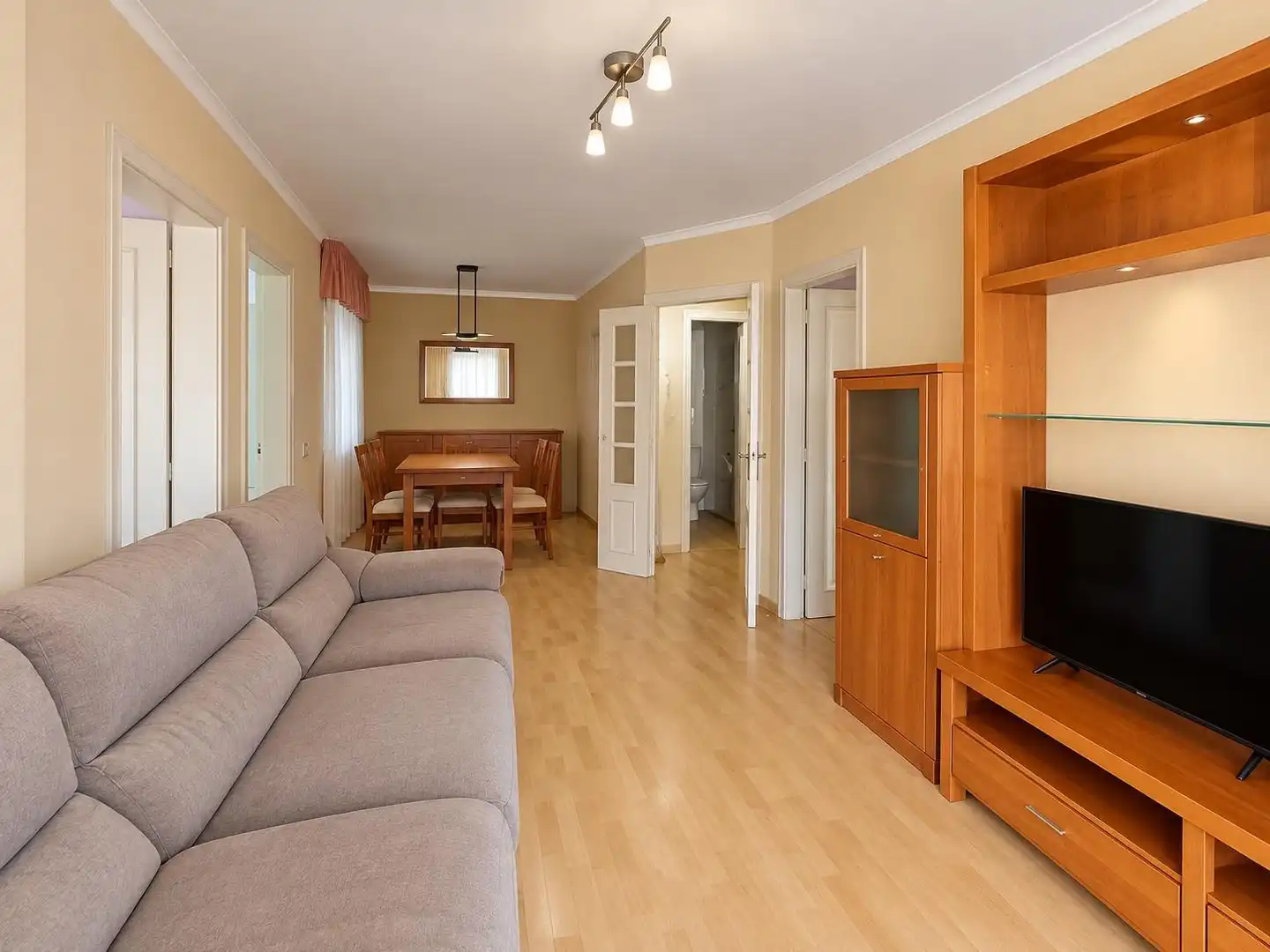 Flat with terrace for sale in Cerdanyola, imagen 2