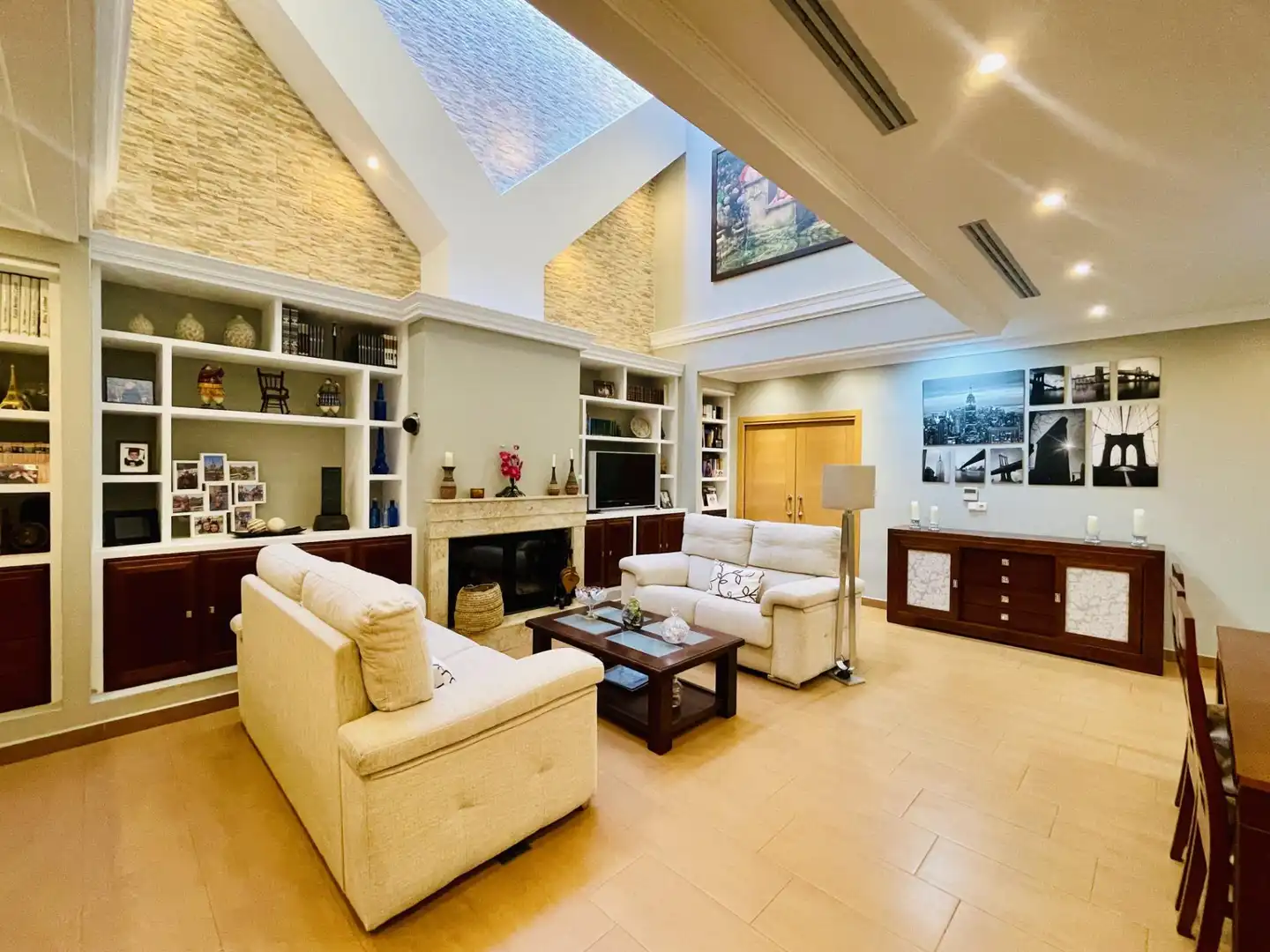 Sala de estar de Casa o chalet en venta en Antequera con Aire acondicionado, Calefacción y Terraza