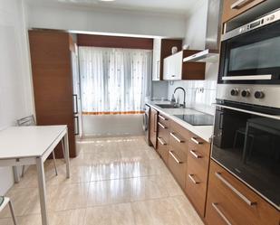 Cuina de Pis en venda en Barakaldo  amb Calefacció i Moblat