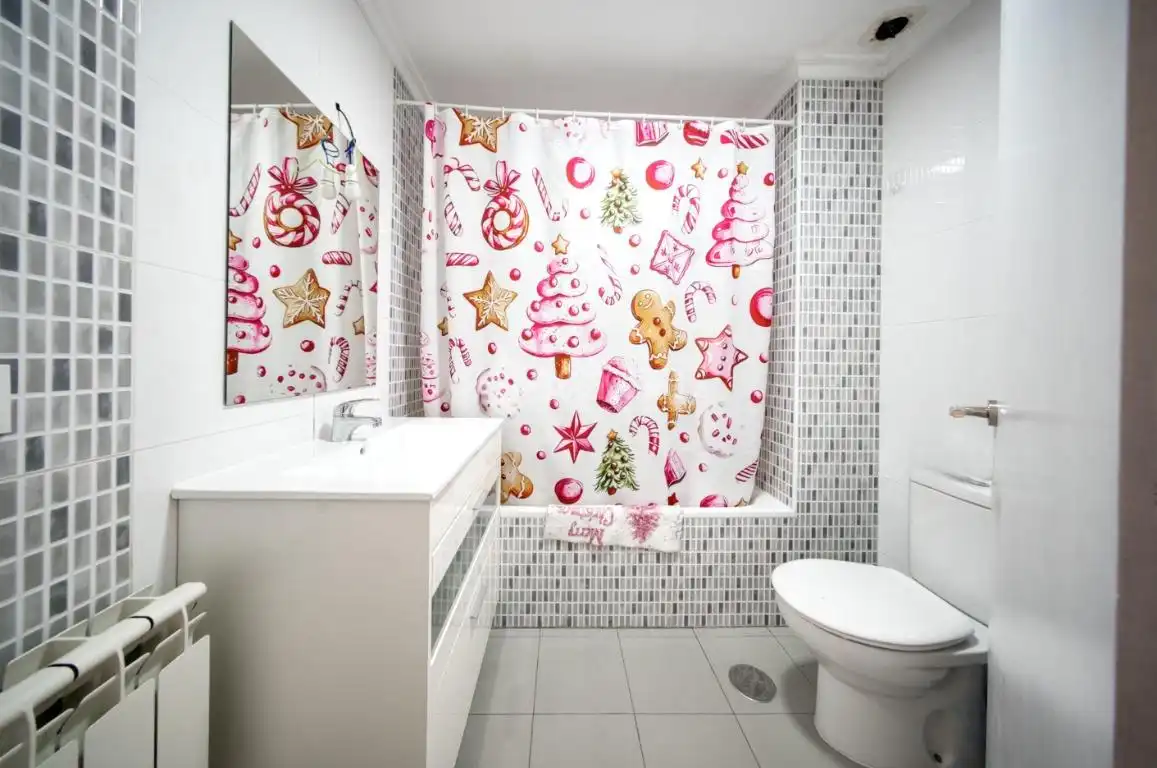 Baño de Piso en venta en Valladolid con Calefacción y Terraza
