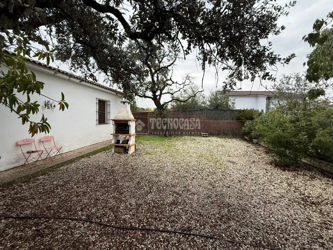 Finca rústica en venta en Los Eucaliptos, La Carlota