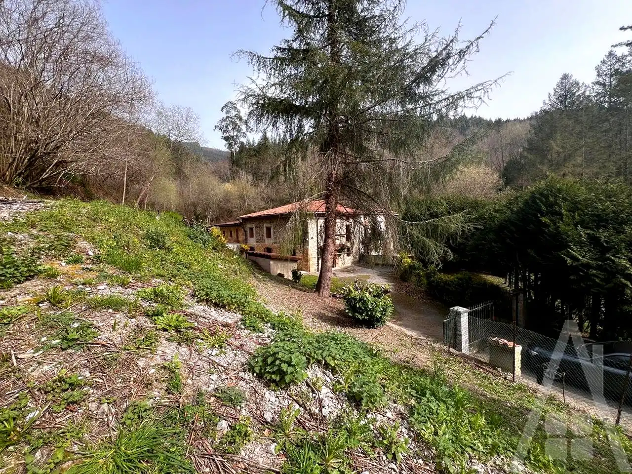 Vista exterior de Casa o xalet en venda en Munitibar-Arbatzegi Gerrikaitz amb Calefacció, Jardí privat i Terrassa