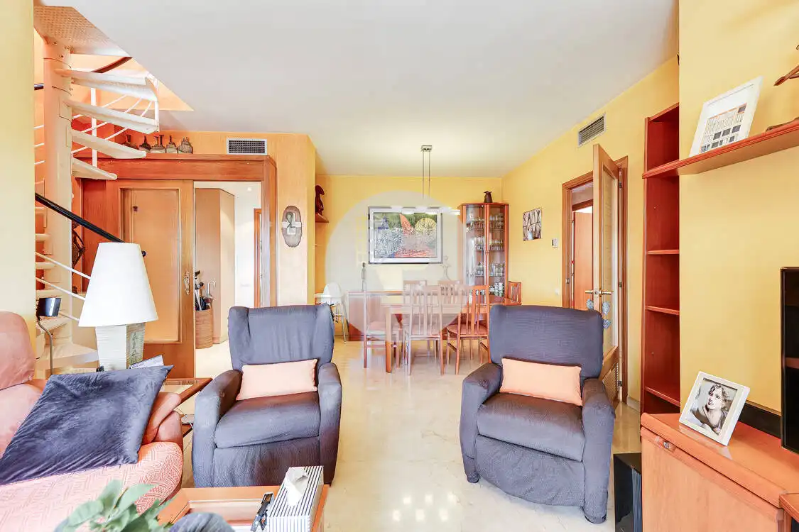 Sala de estar de Ático en venta en Gavà con Aire acondicionado, Calefacción y Terraza