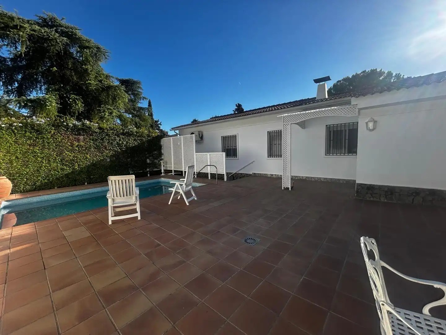 Vista exterior de Casa o xalet en venda en Córdoba amb Aire condicionat