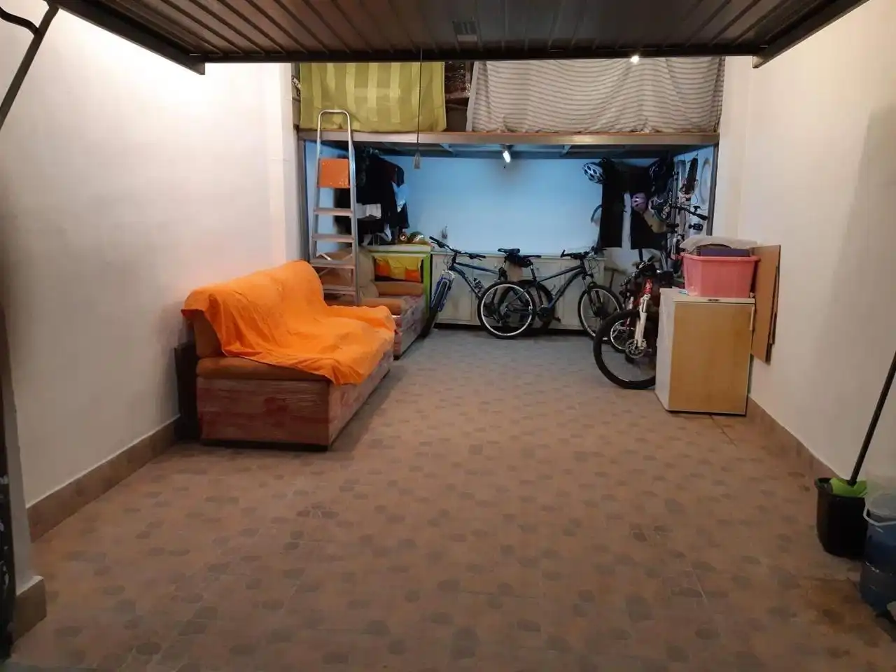 Garaje en venta en Vélez-Málaga